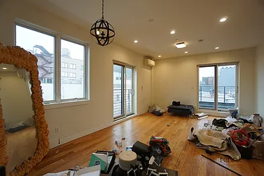 814 Monroe Street PENTHOUSE image 1 of 21