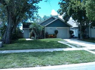9850 Surrey Ridge Rd, Orlando, FL 32825