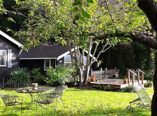 101 NE Lynnwood Dr, Belfair, WA 98528