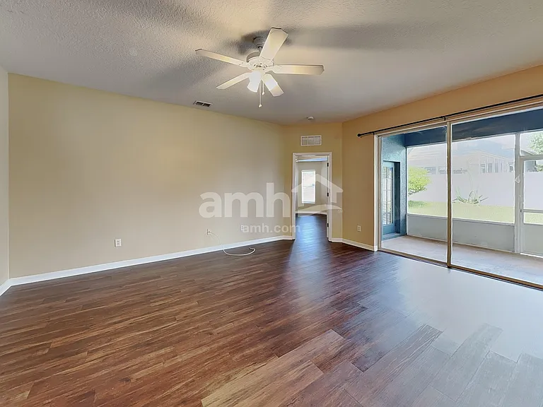 3124 Shady Lily Ln — Photo 7