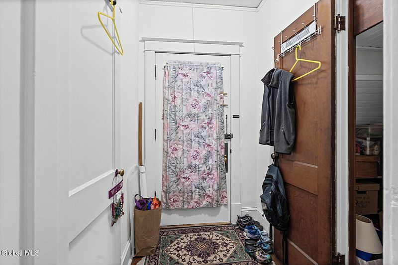 4th image of 494 Delaware Avenue
