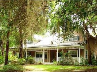15720 Acorn Cir, Tavares, FL 32778