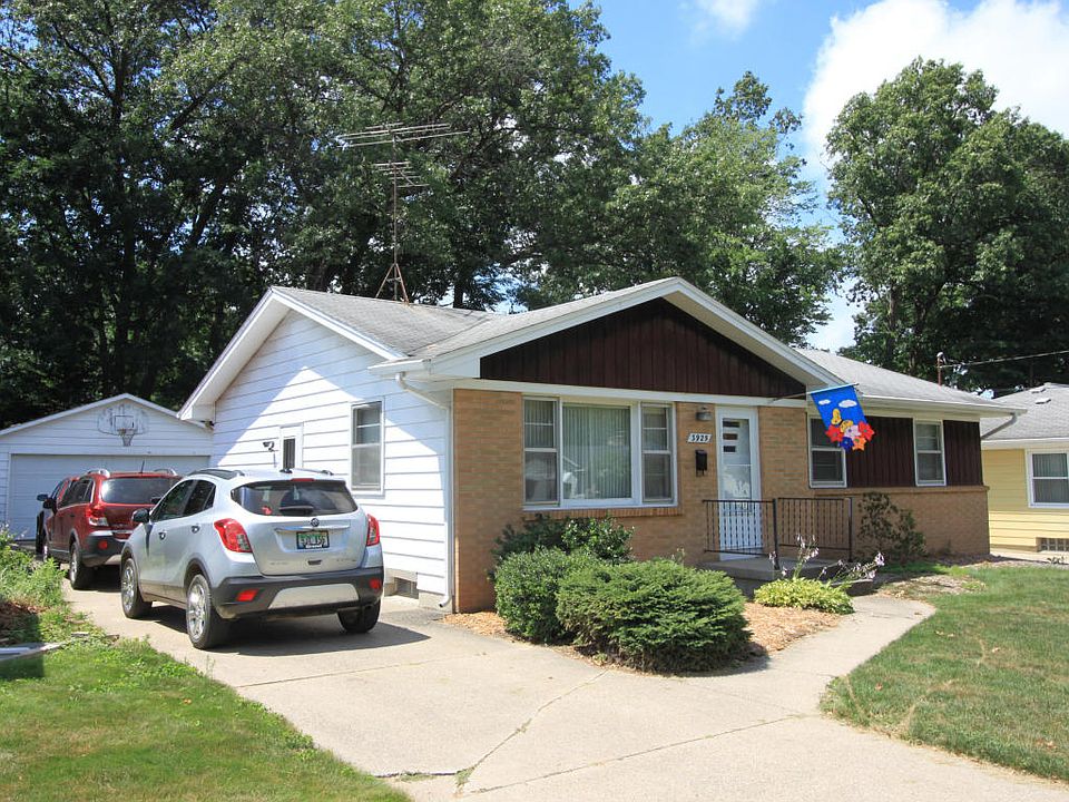 1st image of 3925 Hazelwood Ave SW