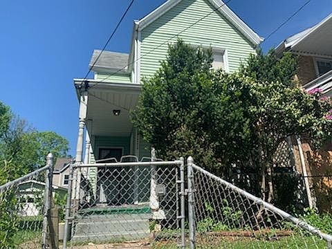 4th image of 5125 Warren Ave