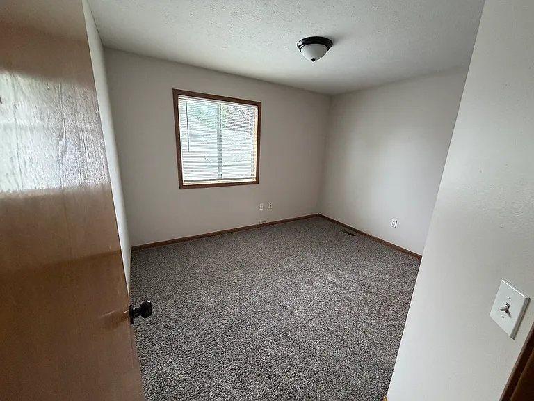 4541 Brookmeadow Ct SE — Photo 9