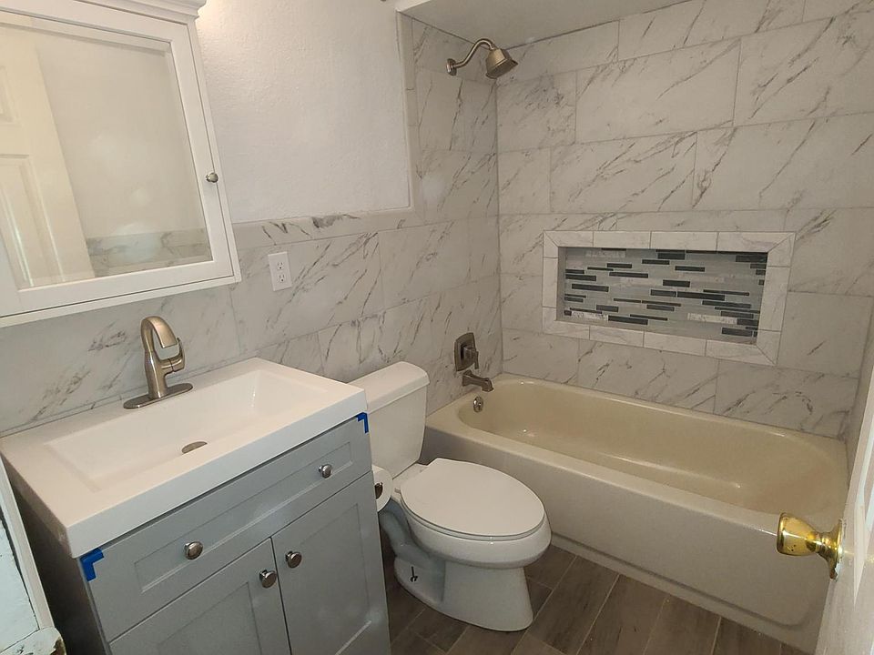 1st image of 3155 W Ohio Ave #3155