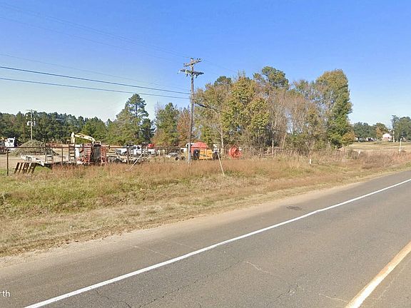 3rd image of 2850 Texas Hwy