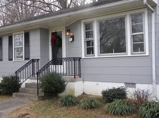 913 King St, Burlington, NC 27217