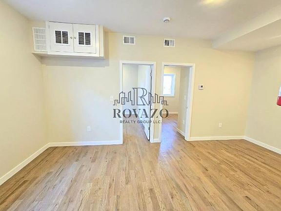 3rd image of 65 S Harrison St #6A