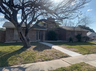 1502 Skyline Dr, Portland, TX 78374