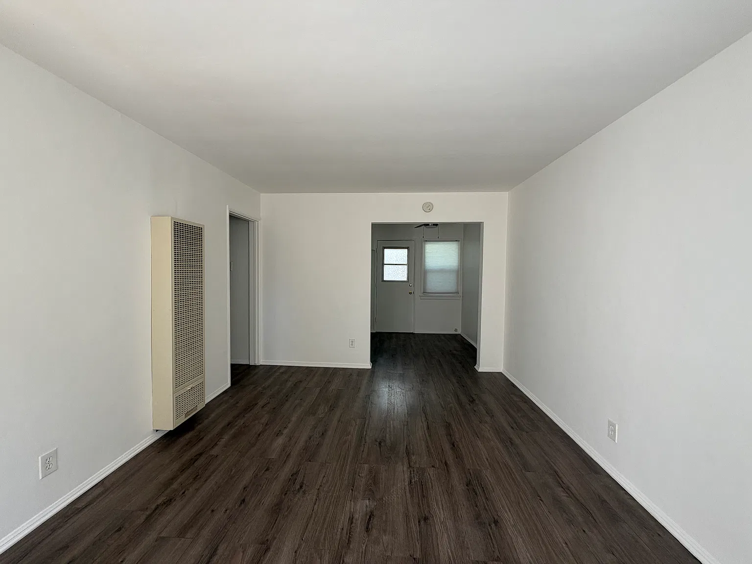 1 bed, 500 sqft, $2,295 — Photo 2