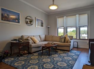 4406 N Milwaukee Ave #3, Chicago, IL 60630