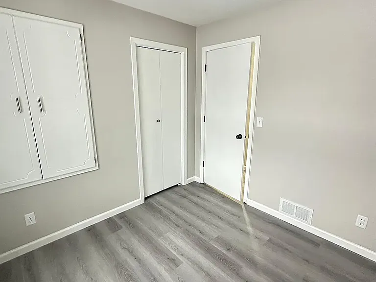 112 118th Ave NE #112 — Photo 12