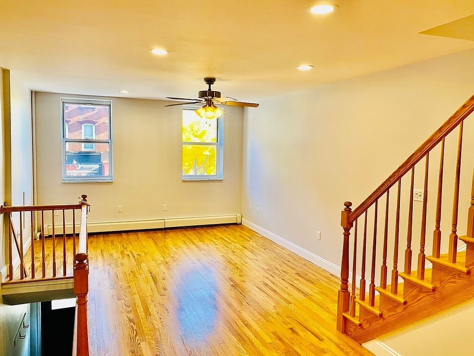 1st image of 468 Court St #1