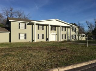 1400 Fairground St, Taylor, TX 76574