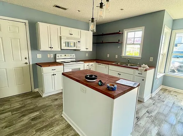 315 Virginia Ave, Wilmington, NC 28401