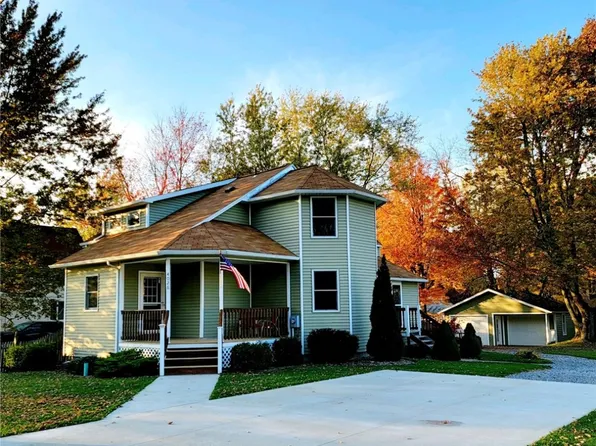 4026 Grant Ave, Hamburg, NY 14075