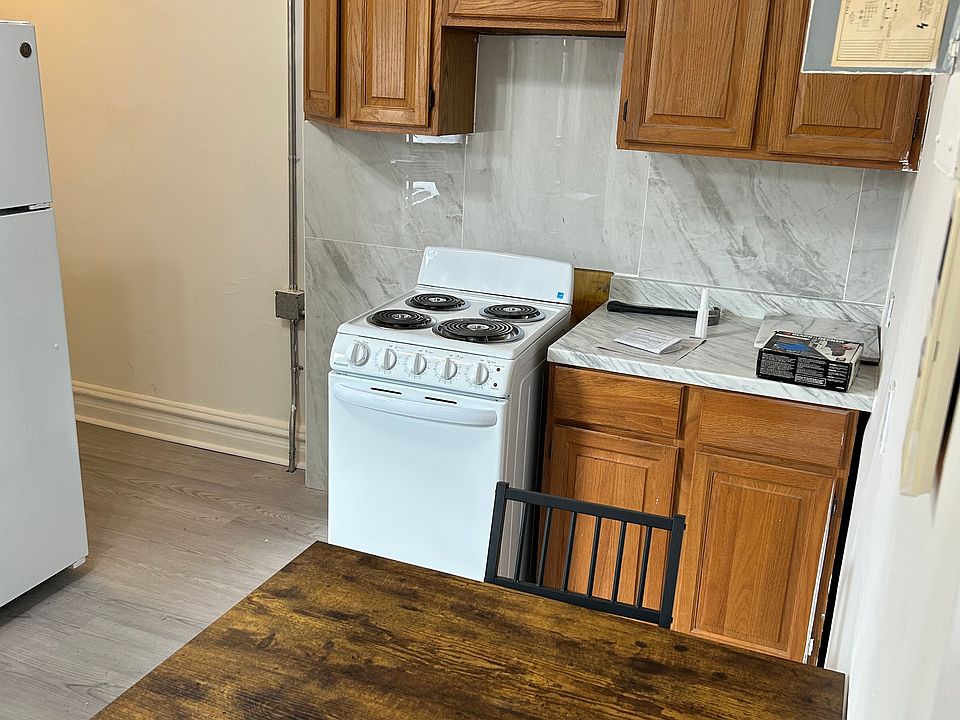 1st image of 2456 Arthur Ave APT 3