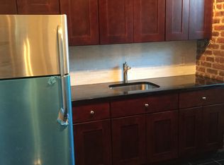 224 29 St #2, Astoria, NY 11105