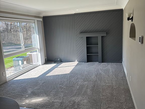 5th image of 3429 Hoyer Rd
