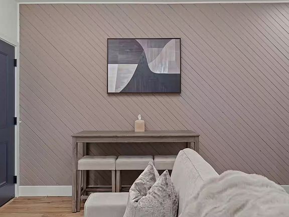 5th image of 507 S 6th St #B