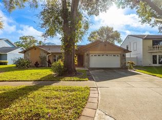 8639 Leighton Dr, Tampa, FL 33614