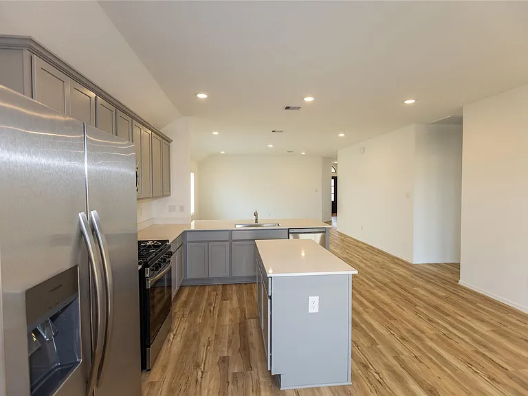5330 Sleepy Fox Ln — Photo 12