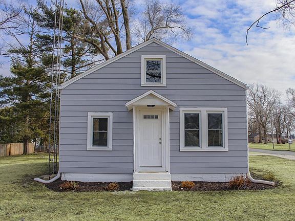 3rd image of N1092 Clover ROAD