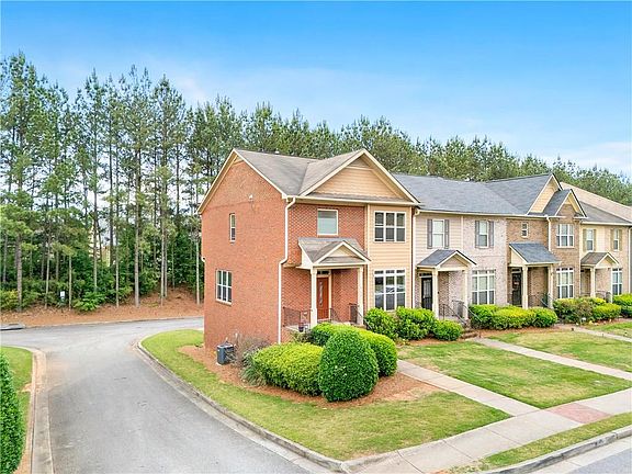 2nd image of 6170 Thorncrest Dr