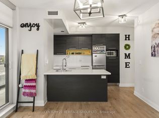 36 Park Lawn Rd #605, Toronto, ON M8V 0E5