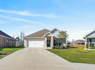 1245 Conolly Blvd, Lynn Haven, FL 32444