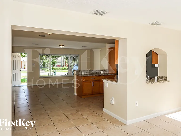 7461 NW 23rd St — Photo 6