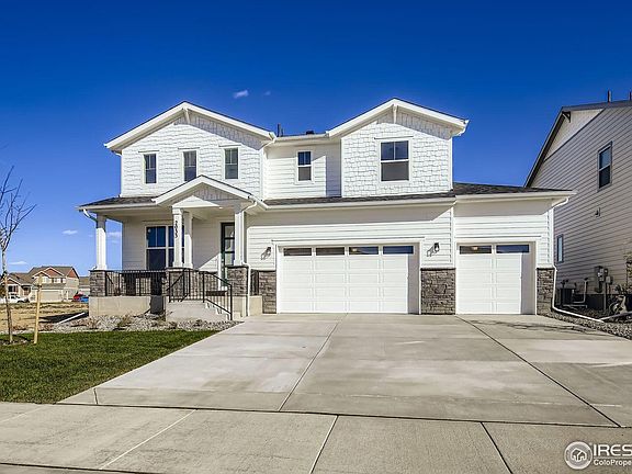 2nd image of 2033 Dusk Dr