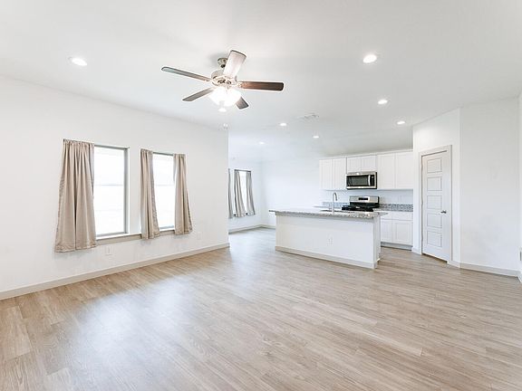 5th image of 2305 150th St