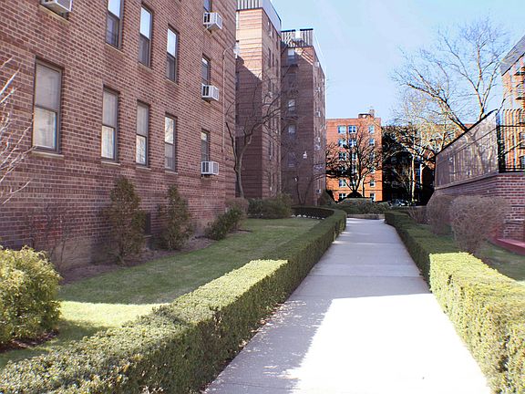 3rd image of 2212 Brigham St APT 6G