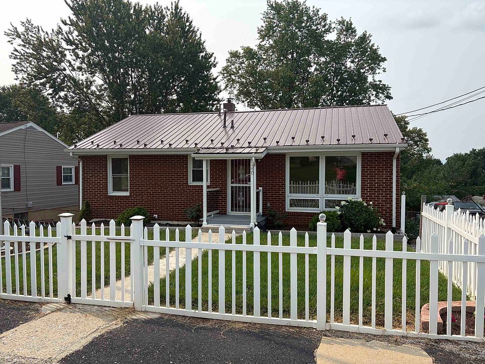 1st image of 320 Sharon Ln