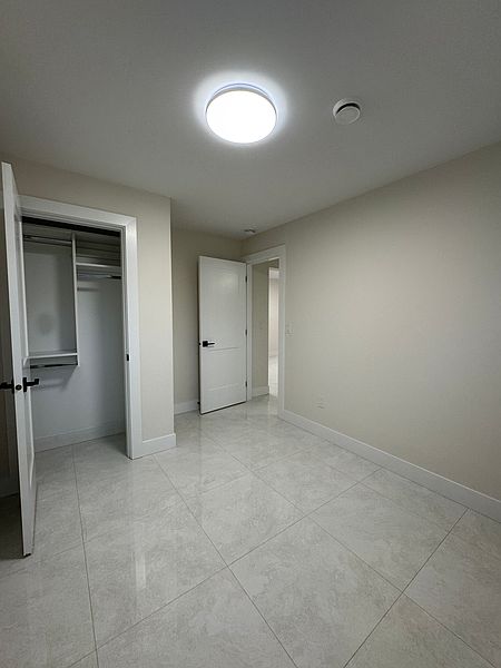 Burnaby House for rent - 4 Bedrooms — photo 6