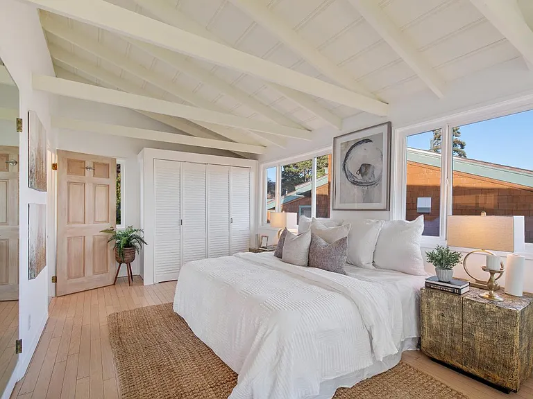 314 Joyce Way — Photo 29