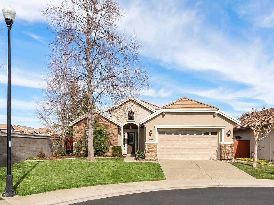 1st image of 308 Shipton Ct
