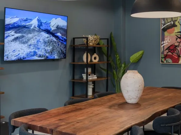 547 Martin Luther King Drive image 11 of 11