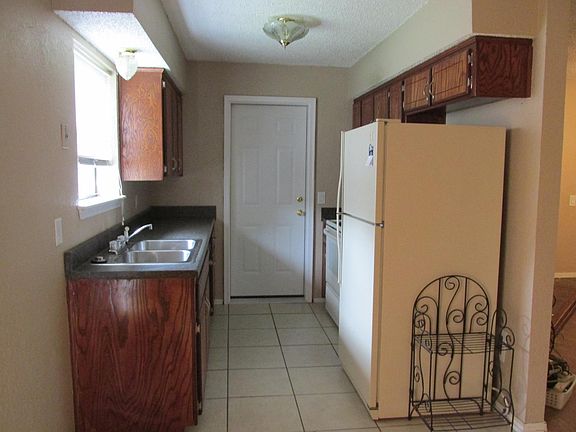 Easy and clean kitchen