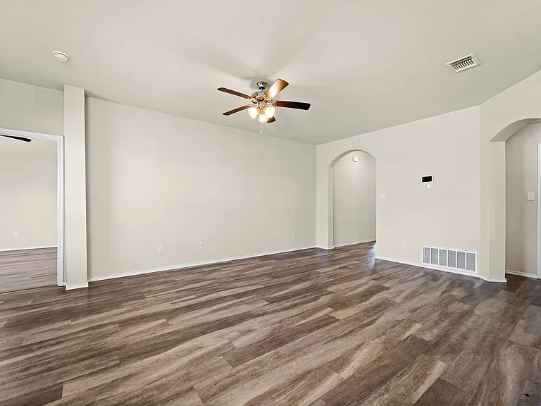 2503 Pintail Loop — Photo 4