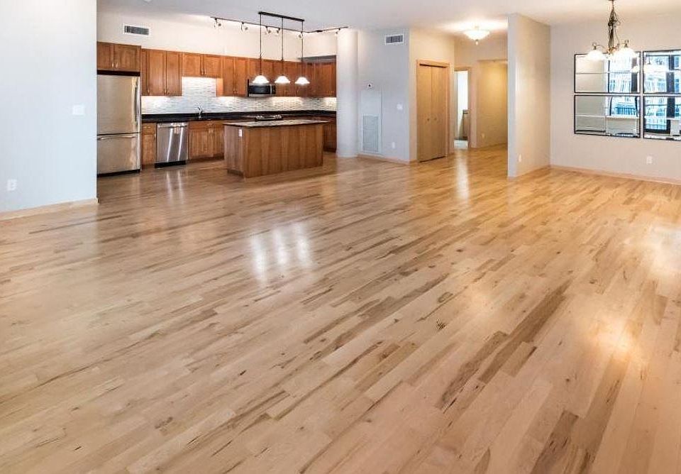 1st image of 215 10th Ave S Unit 311