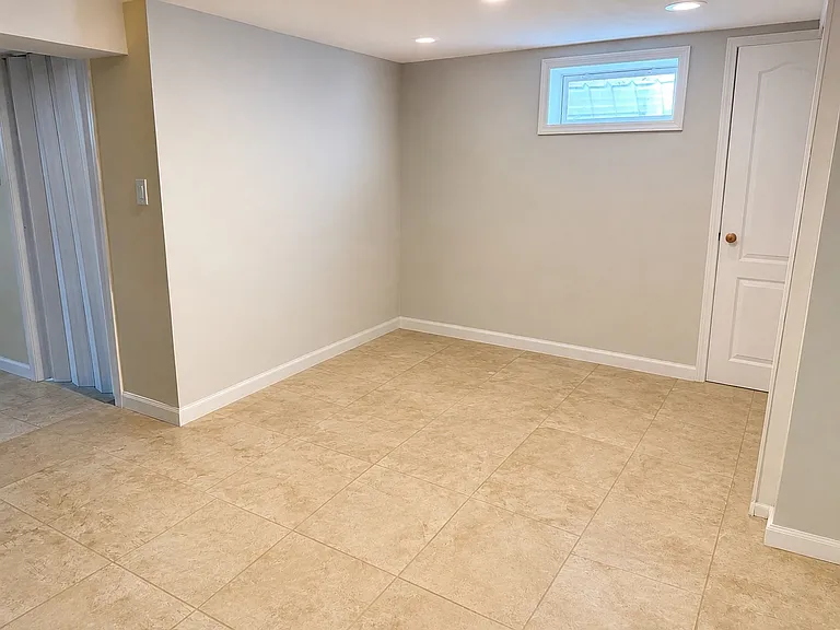 56 Cliff Dr — Photo 9