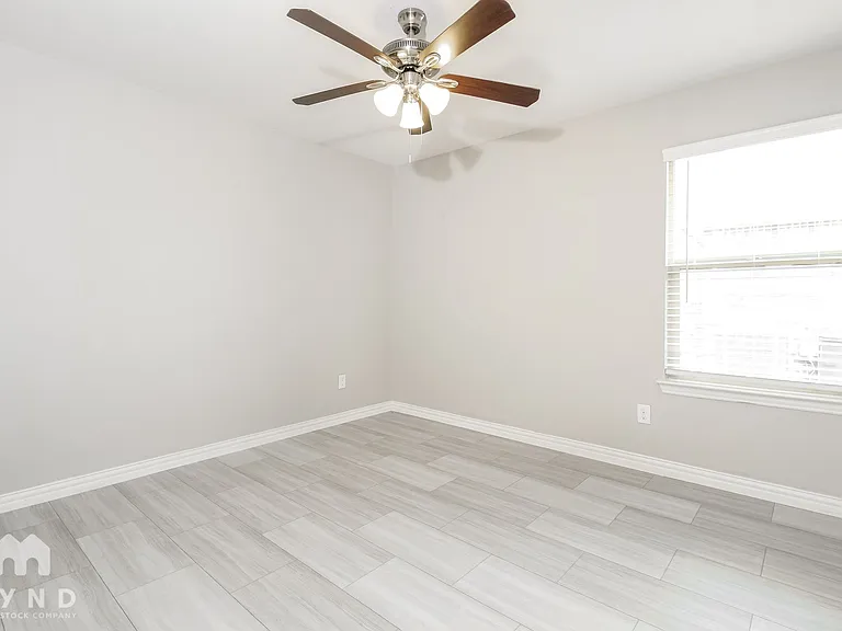 444 Buckeye Ave — Photo 13