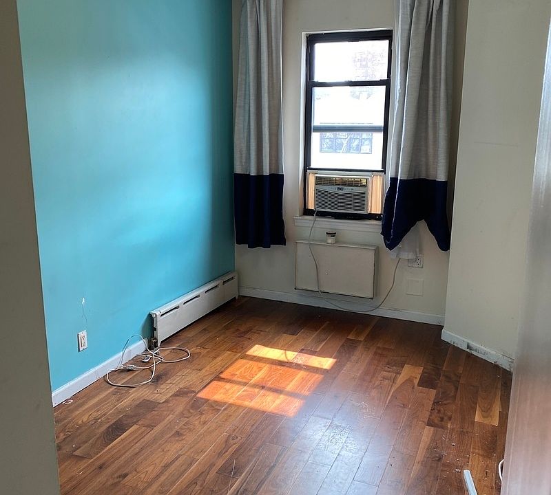 2nd image of 167 E 116th St #8