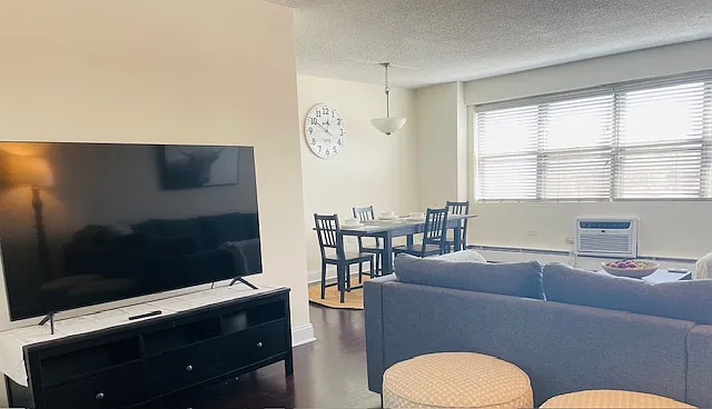 Park Heights Apartments — Photo 8