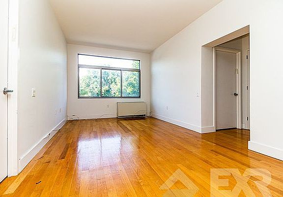 2nd image of 848 Bergen St #417