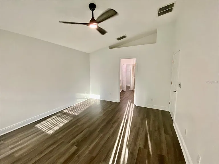 10264 Oak Crest Rd — Photo 14