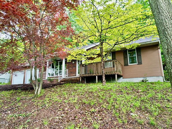 4th image of 508 Oakwood Dr